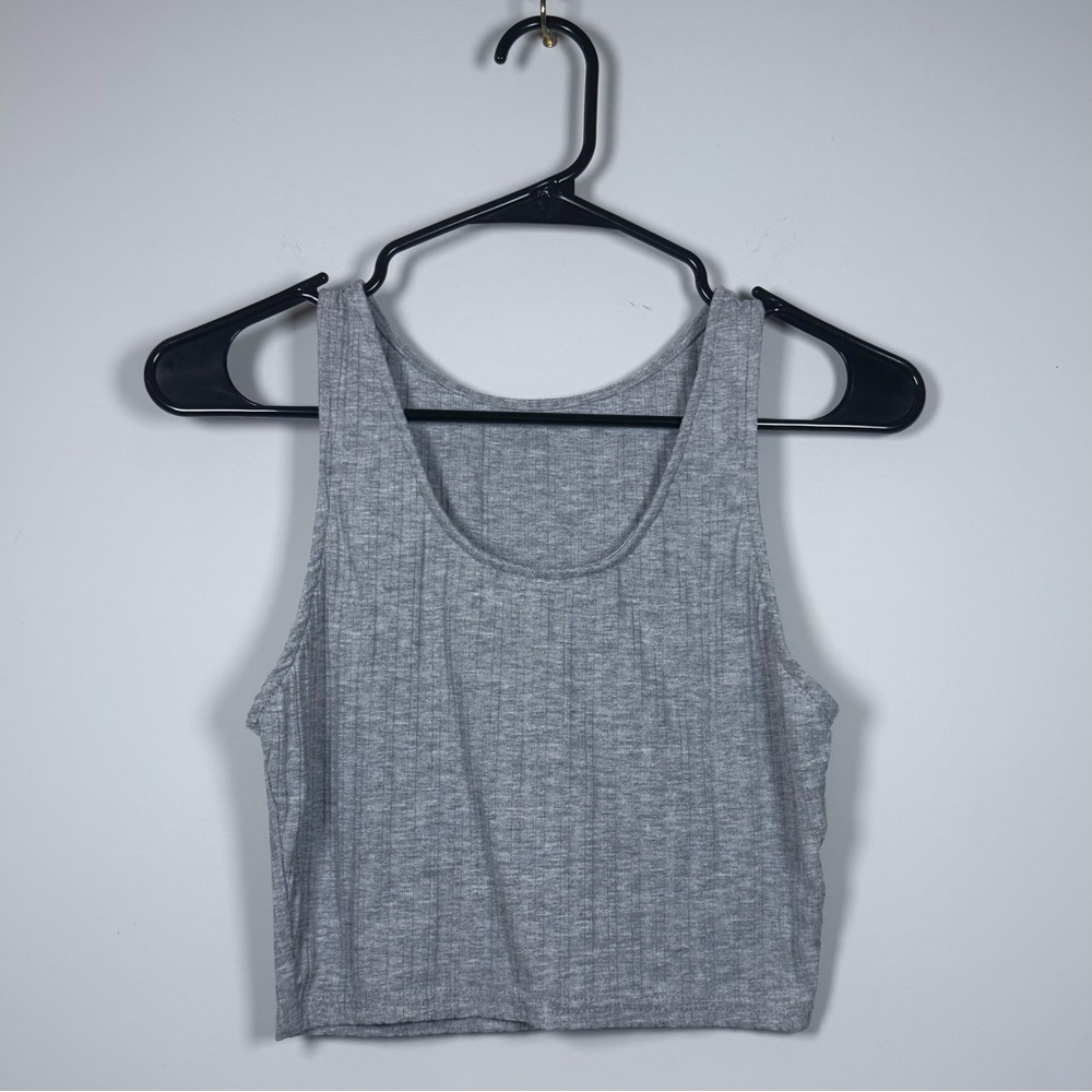 Gray Ribbed Crop Top - Picture 4 of 7